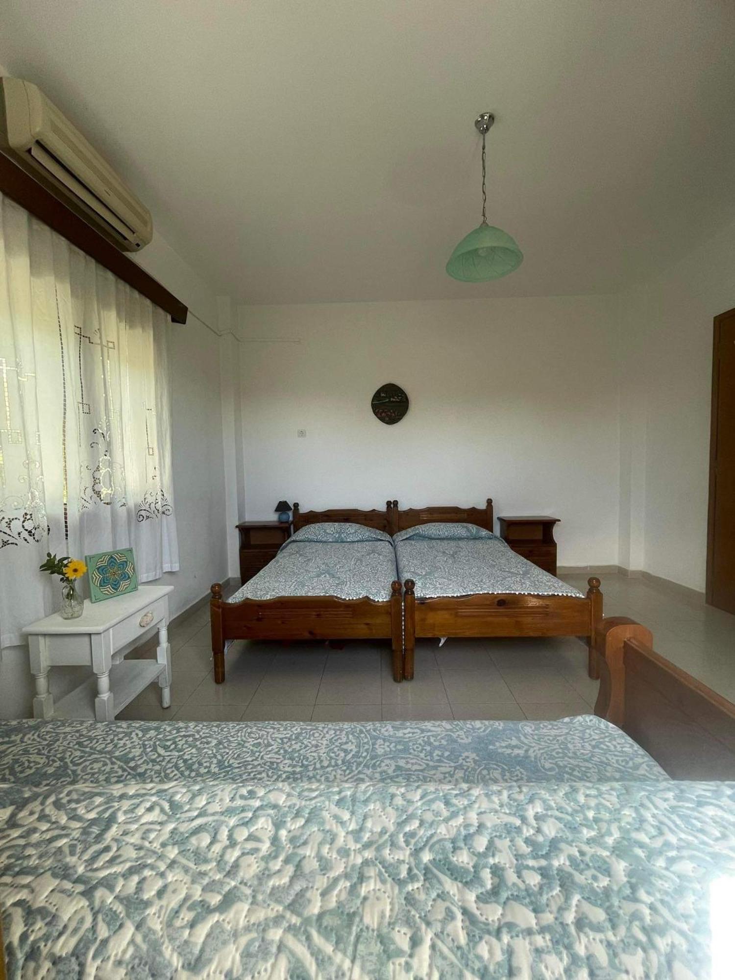 Tiki Rooms Marathókampos Екстериор снимка